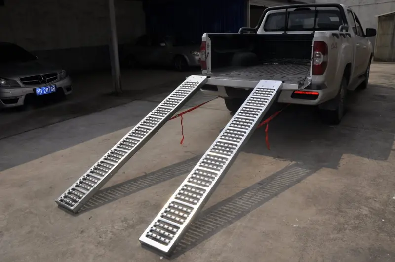 1000 Lb Steel Loading Ramp Set – 84" X 10" Pair With Anti-Slip Surface - Srs8410 1