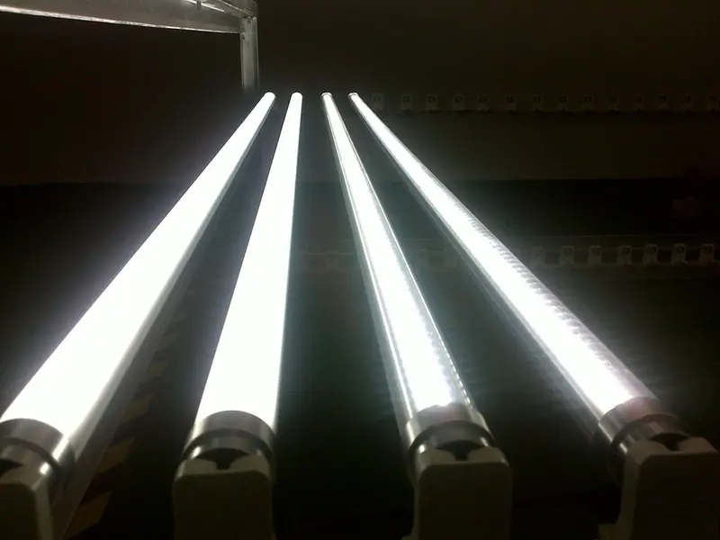 New 4Ft / 8Ft Integrated Led Tube Light – T8 Electronic Ballast Replacement, Wall Or Ceiling Mount, Wholesale Lighting Solution 1