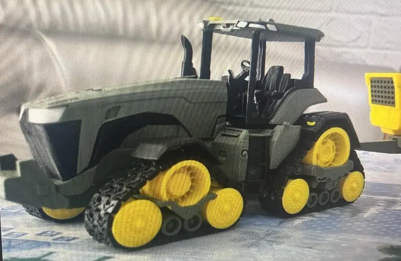 Quad Tractor 8Rx 410 Body Shell 1